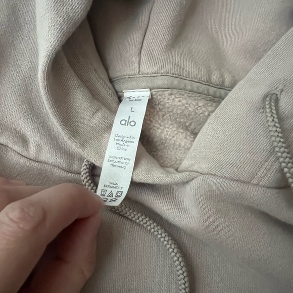 ALO YOGA Ombre Bae Hoodie in Gravel Sandstorm Size Large - Picture 4 of 5